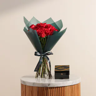 Dar Al Sabaek Gold | Attractive Red Roses Bouquet Dar Al Sabaek Gold | Attractive Red Roses Bouquet