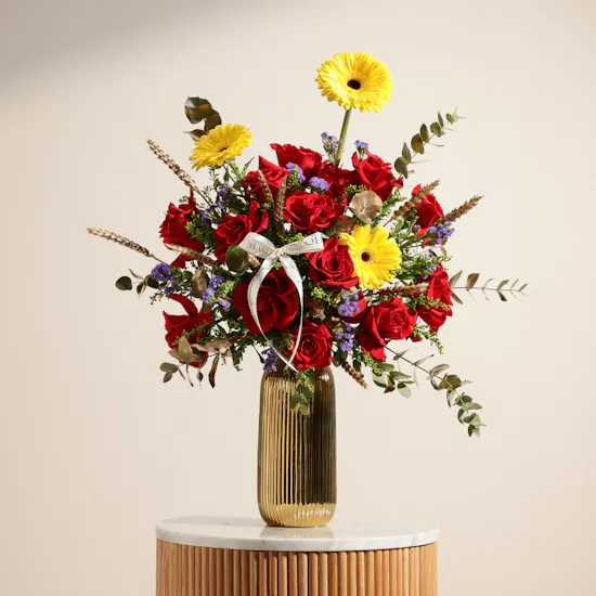 Luxe Radiance Flower Vase