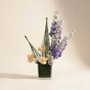 Love Whispers Vase Love Whispers Vase