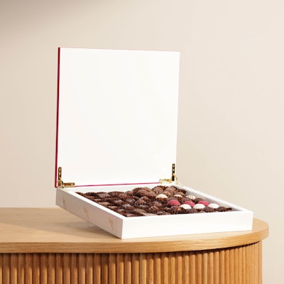 Bateel White Wood Large Box | Chocolates and Truffle
