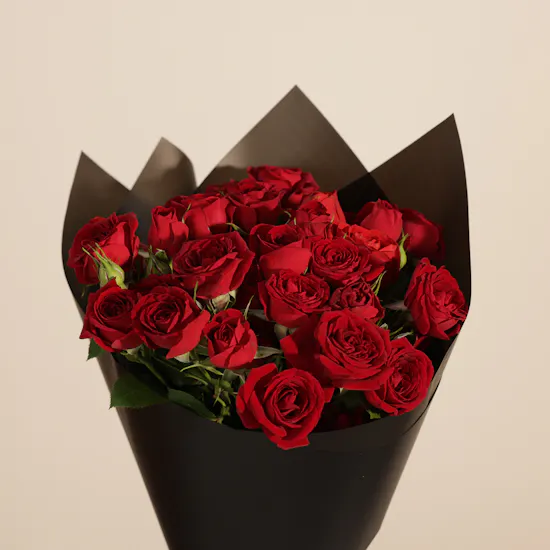 Floward Chocolate Box | Stunning Rose Bouquet