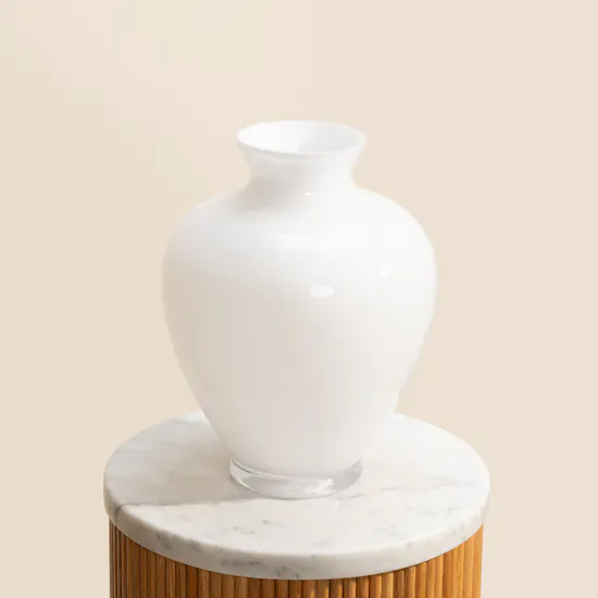 Floward White Opal Glass Vase