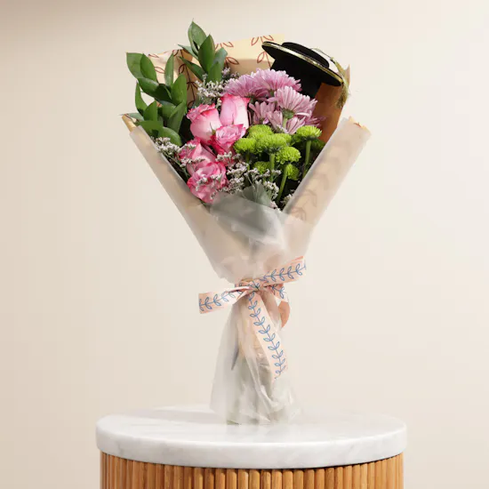 Graduation Hat | Festive Flowers