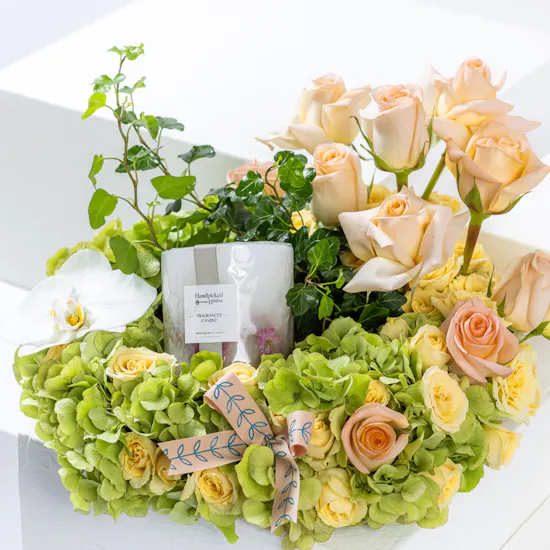 Handpicked House Pepper Rose Candle | Flowers