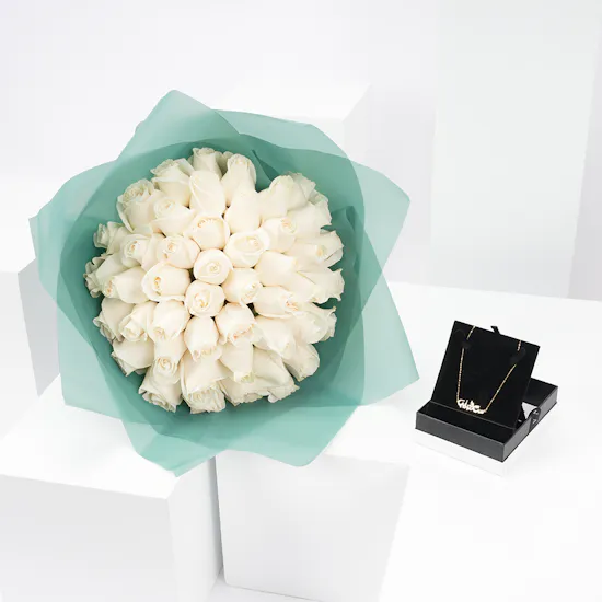 Nava My Beloved Mom Necklace | White