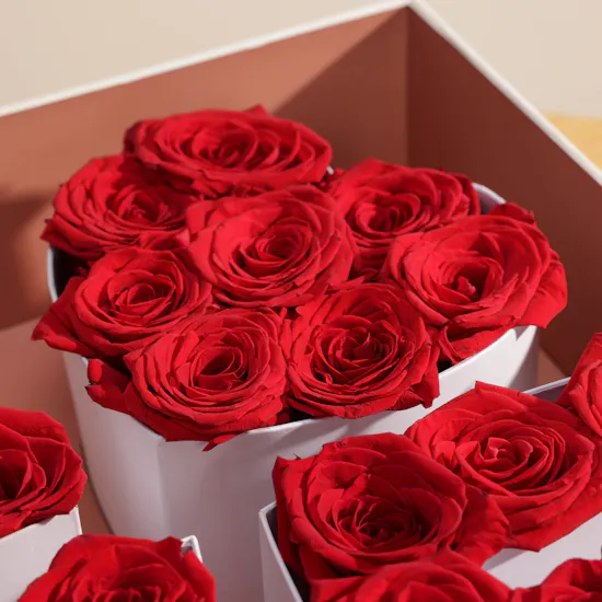 Red Roses Love Box