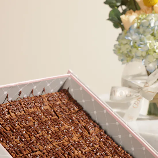 Creamy Ribbons Large Nutella Chocolate Sea Salt Brownies Box | Delightful Flowers