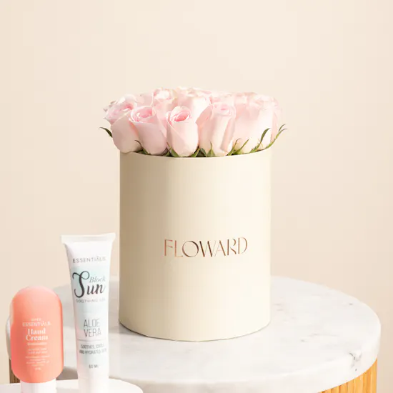 Essentials Autumn Everyday Pouch | JBL Portable Speaker and Pink Roses