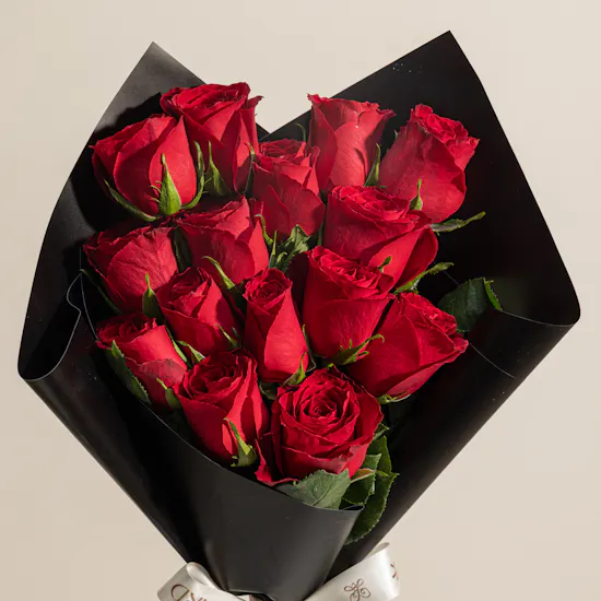 Nola Red Velvet Cake | Attractive Flower Bouquet