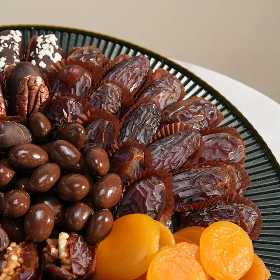 The Datery Gathering Plate
