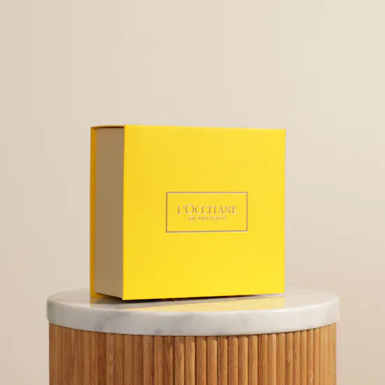 L'Occitane Almond Crème & Oil Gift Set