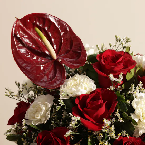Classic Red and White Flower Vase