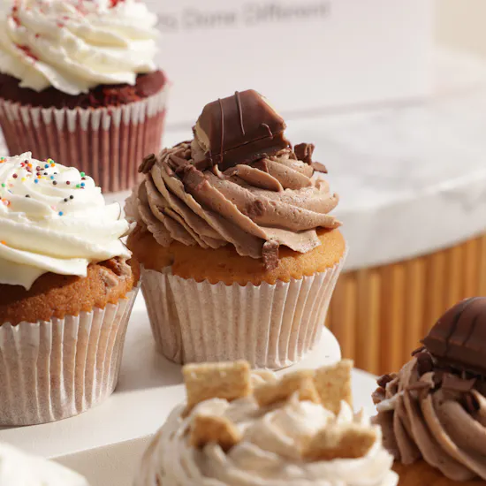 SugarMoo Assorted Cupcake Set