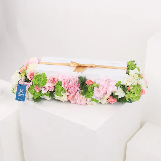 Bostani Chocolate with Hydrangeas