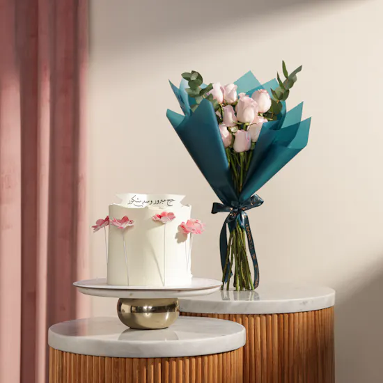 December Cake Hajj Pink Floral Cake | Charming Flowers