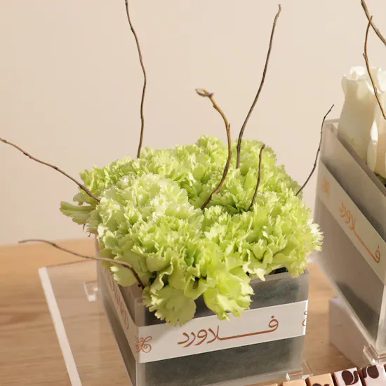 Abucci Mixed Chocolate Tray | Hajj Mabrur Flowers