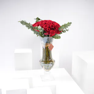 50 Red Roses Vase 50 Red Roses Vase