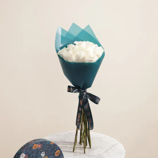 Venchi Murrine Cremino and Chocoviar Chocolate Gift Box | Love Poem Flower
