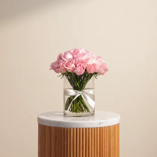 Charming Pink Rose Vase | 35 Roses