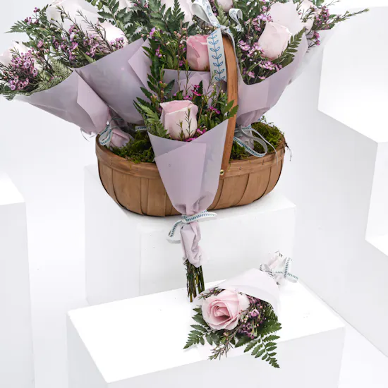 Soft Flower Favors Basket