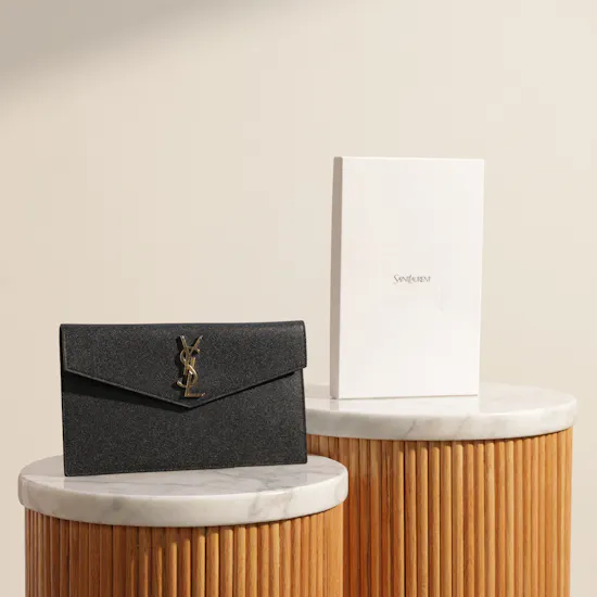 Yves Saint Laurent Uptown Grain de Poudre Women’s Leather Black Pouch
