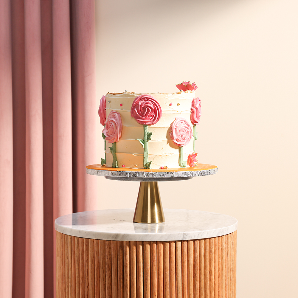 Floward Flowers Cake