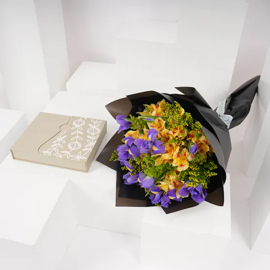 Floward Caramel Chocolate Box | Radiance Bouquet