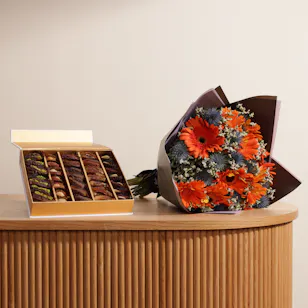 Bateel Stuffed Dates Box | Gerbera Bouquet