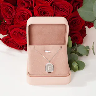 Floward Letter F Silver Necklace | Shiny Roses