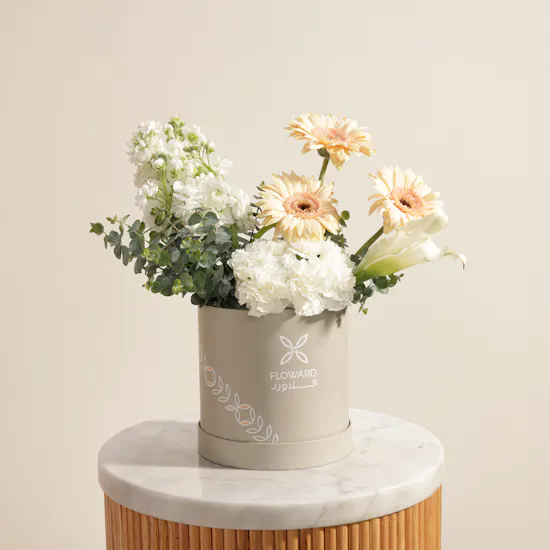 Soft Bloom Flower Box