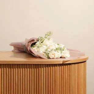 Magnificent White Flowers Bouquet