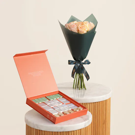 Patchi Les Chocolates Box | Serenity Roses Bouquet