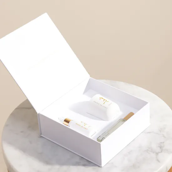 Light of Sakina Safaa Gift Set