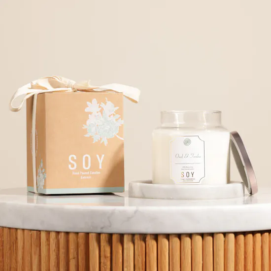 Soy Oud and Tonka Candle | 15 oz