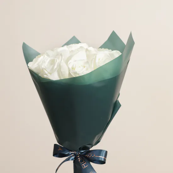 Chocoline Mixed Chocolate Glass Bowl | Pure Roses Bouquet