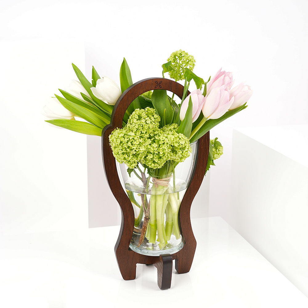 المشاعر اللطيفة | مزهرية توليب