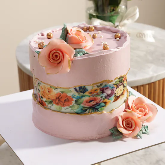 Floward Delicious Cake | Happy Birthday Elegant Flower