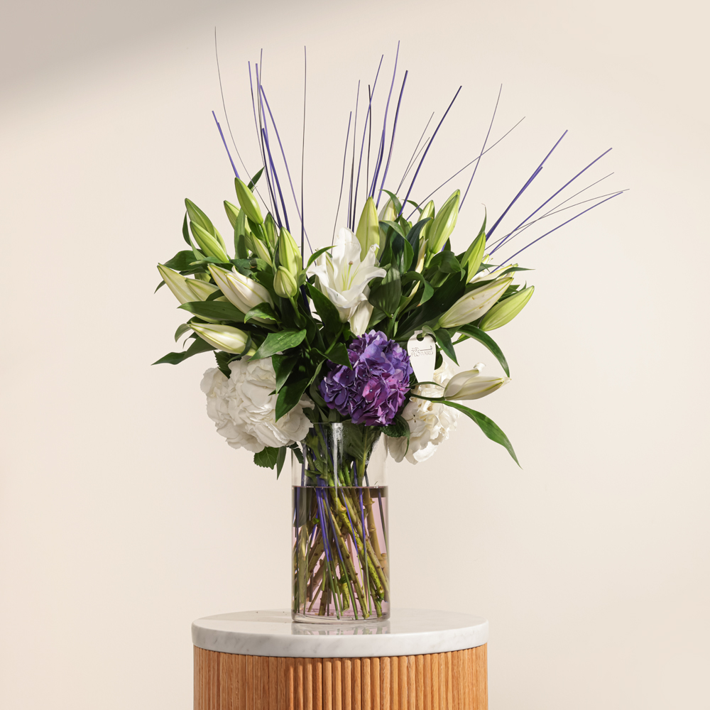 مزهرية البتلات الناعمة