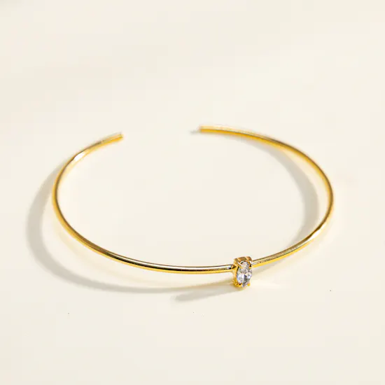 Hrh Teardrop Women's Bangle