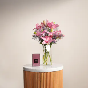 Tom Ford Café Rose EDP | Pink Lilies Tom Ford Café Rose EDP | Pink Lilies