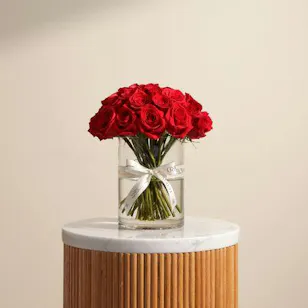 Graceful Red Roses Vase | 35 Roses Graceful Red Roses Vase | 35 Roses