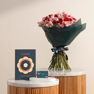 Floward 100 KWD Card | Rose Whispers Bouquet