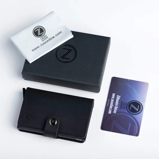 Zus Black Leather Wallet