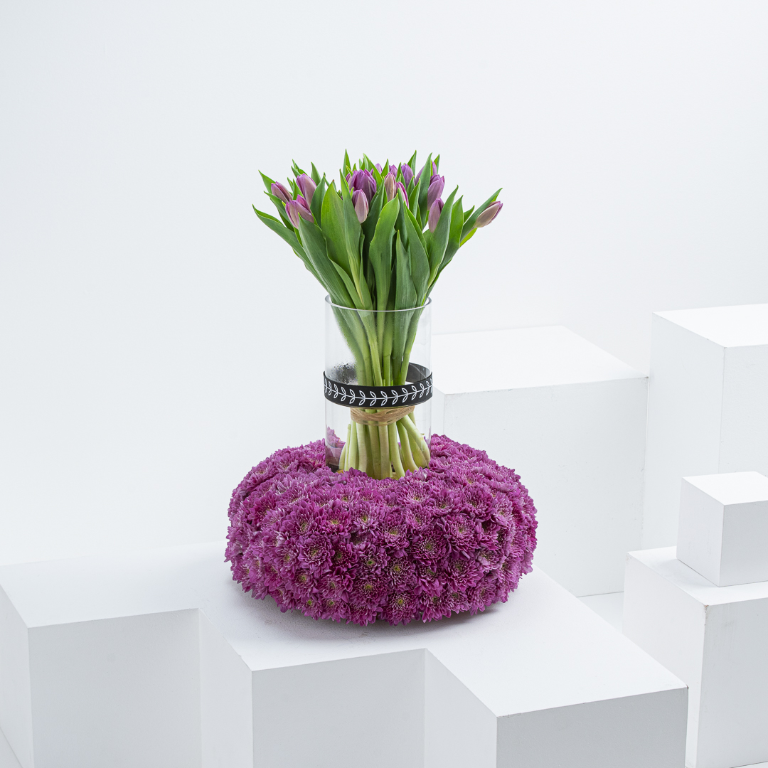 ضباب بنفسجي | مزهرية توليب