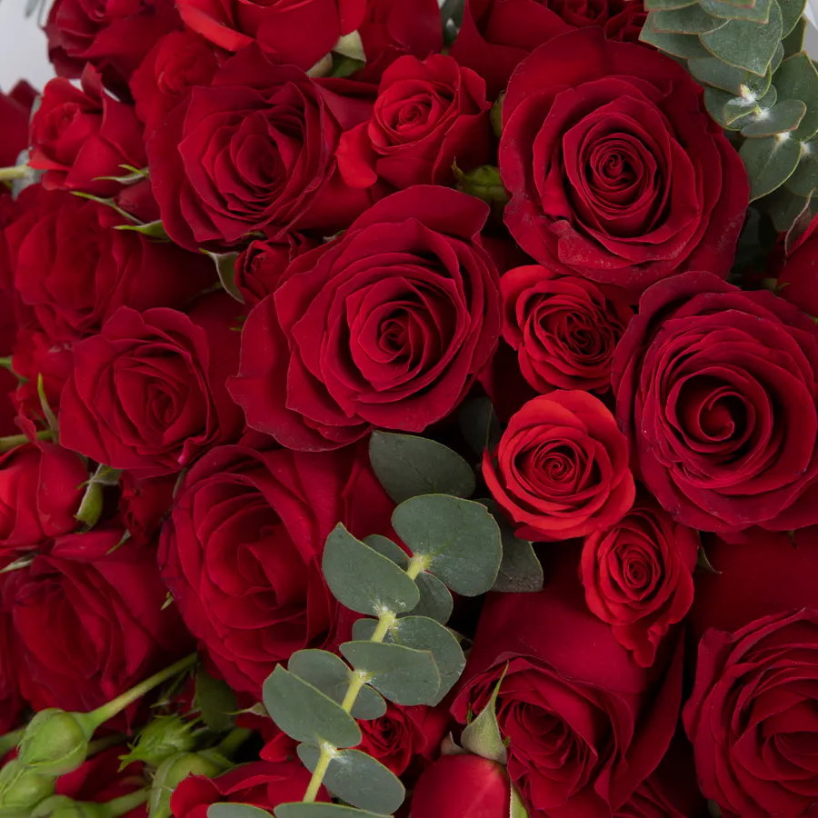 Red Amor Bouquet 2