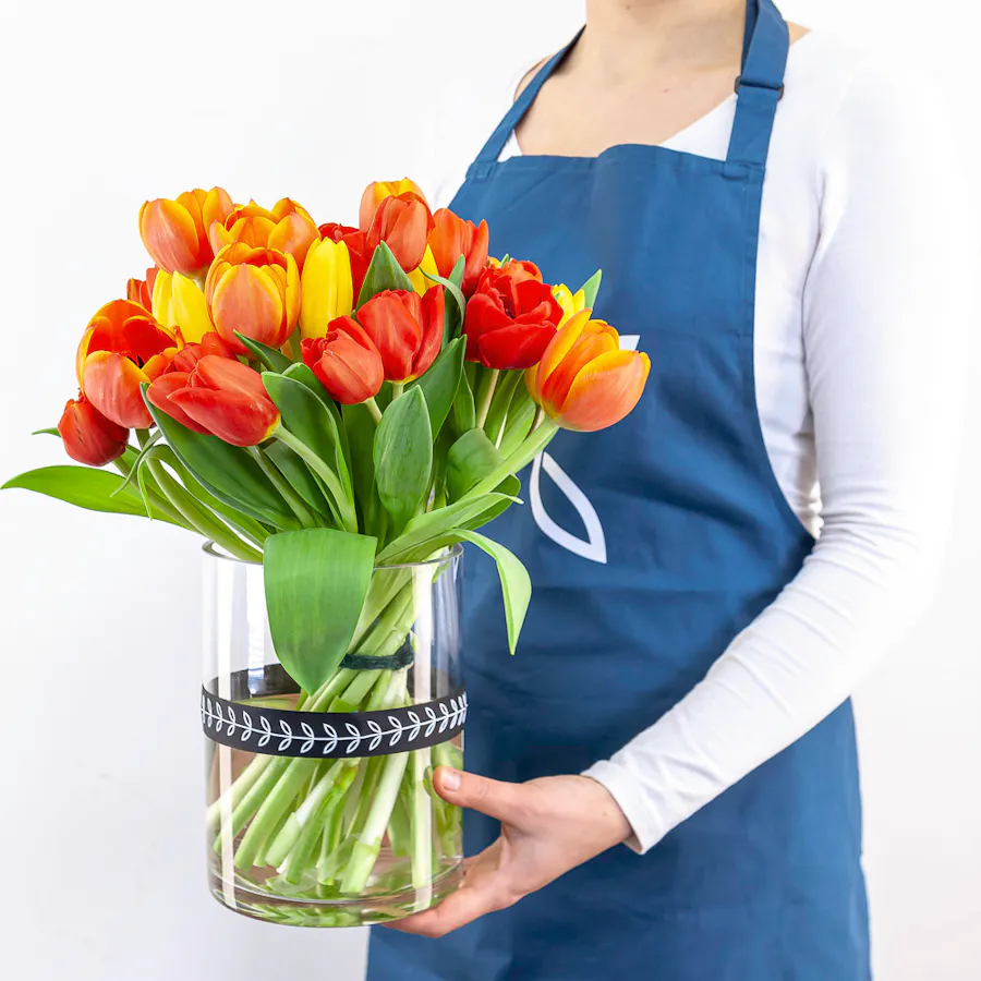 Vibrant Tulip | Glass Vase 5