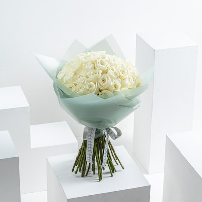 50 Roses | Green Wrap