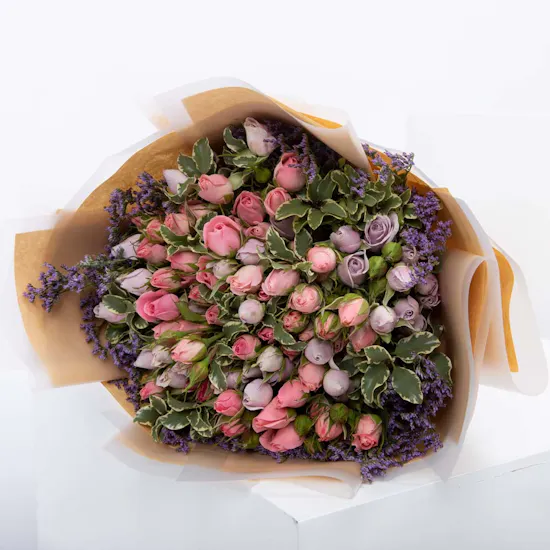 Baby Roses with Levo Chocolate