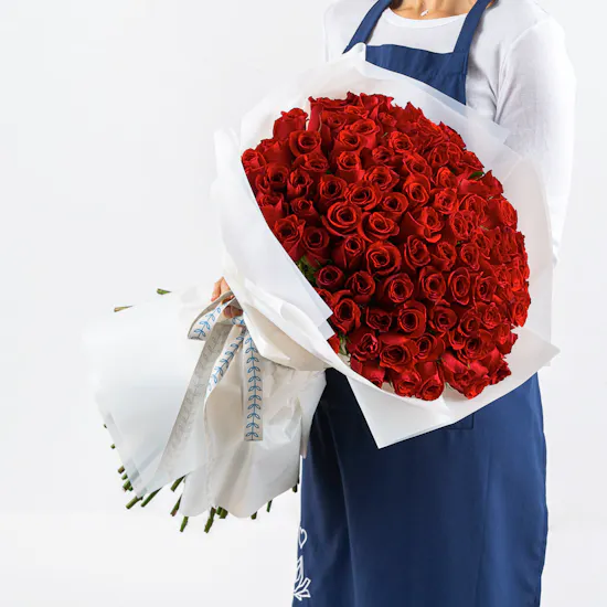 The Dream | 100 Red Roses