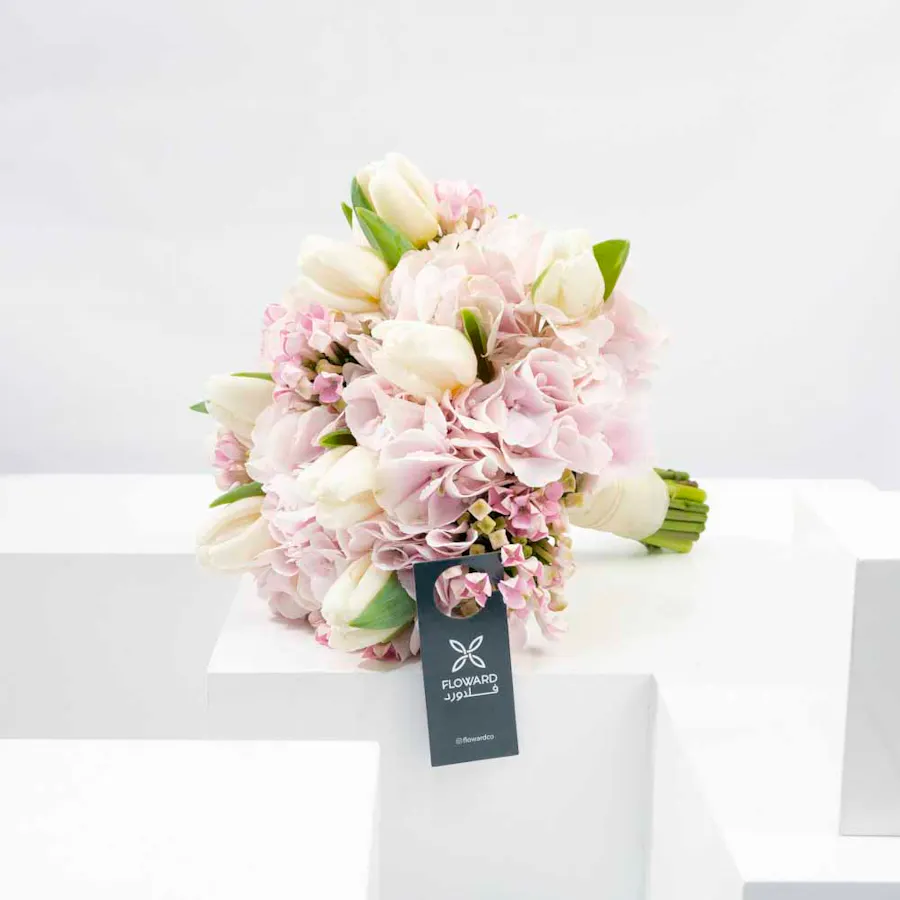 Hydrangea & Tulip bouquet 1